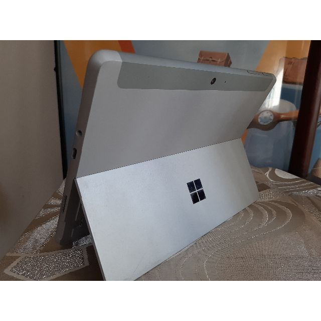 Microsoft(マイクロソフト)のkenken様専用 Surface Go 4415Y LTE 8G 128GB スマホ/家電/カメラのPC/タブレット(タブレット)の商品写真