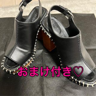 マウジー(moussy)の【値下げしました！】MOUSSY サンダル Sサイズ(＋おまけ付き)(サンダル)