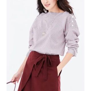 ニジュウサンク(23区)の☆美品☆23区 シャーティング  シャツ  ブラウス(シャツ/ブラウス(長袖/七分))