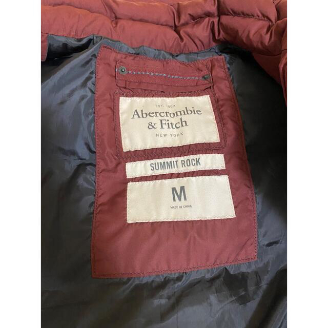 Abercrombie&Fitch(アバクロンビーアンドフィッチ)のアバクロ　ダウンベスト　メンズ メンズのジャケット/アウター(ダウンベスト)の商品写真
