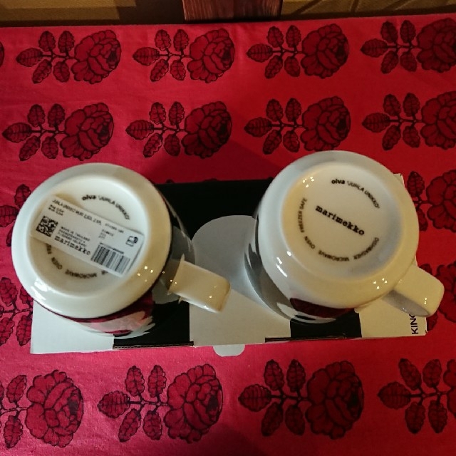 marimekko(マリメッコ)のマリメッコ Oiva / Juhla Unikko マグカップセット インテリア/住まい/日用品のキッチン/食器(グラス/カップ)の商品写真