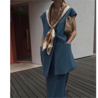 アメリヴィンテージ(Ameri VINTAGE)のOTONA WRAP VEST SET UP DRESS(ベスト/ジレ)