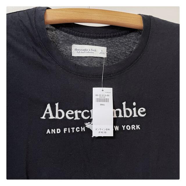 Abercrombie &Fitch アバクロ 半袖裾　ロゴ　Tシャツ　トップス