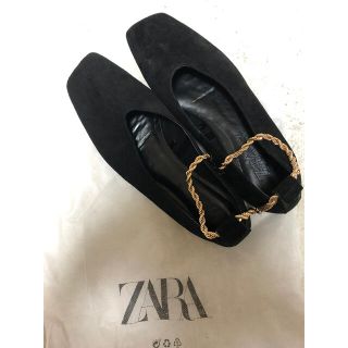 ザラ(ZARA)のZARA♡チェーンストライプ付きフラットパンプスシューズ(バレエシューズ)