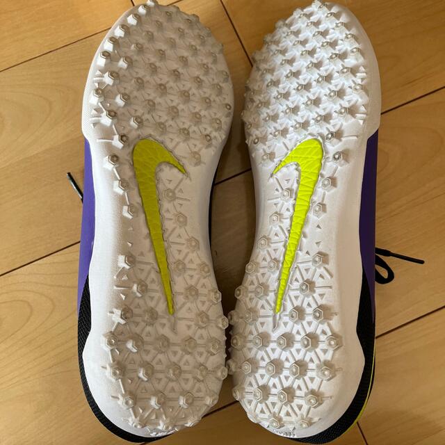 NIKE(ナイキ)のNIKE フットサル★ハイパーヴェノムX　27.5 スポーツ/アウトドアのサッカー/フットサル(シューズ)の商品写真