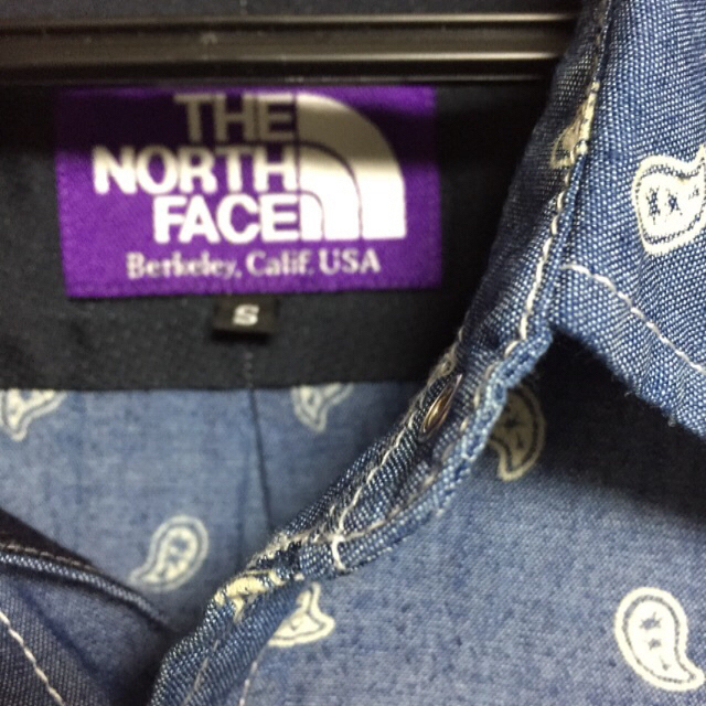 THE NORTH FACE(ザノースフェイス)の美品  ノースフェイス パープルレーベル ペイズリー シャツ メンズのトップス(シャツ)の商品写真