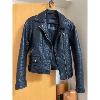 ザラ(ZARA)のライダースジャケット レザージャケット　黒　長袖(ライダースジャケット)