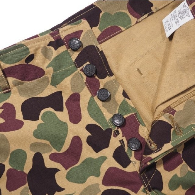 THE REAL McCOY’S(ザリアルマッコイズ)の定価以下 ザリアルマッコイズ BEO GAM CAMOUFLAGE SHORTS メンズのパンツ(ショートパンツ)の商品写真