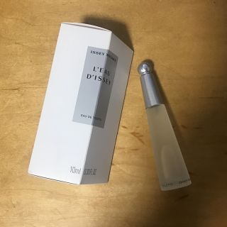 イッセイミヤケ(ISSEY MIYAKE)のイッセイ　ミヤケ　ロードゥ　イッセイミヤケ　オードトワレ　　10ml(香水(女性用))