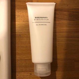 ムジルシリョウヒン(MUJI (無印良品))の無印良品　敏感肌用薬用美白オールインワンジェル(オールインワン化粧品)