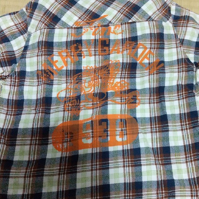 H&M(エイチアンドエム)の男の子チェックシャツ2枚 キッズ/ベビー/マタニティのキッズ服男の子用(90cm~)(Tシャツ/カットソー)の商品写真