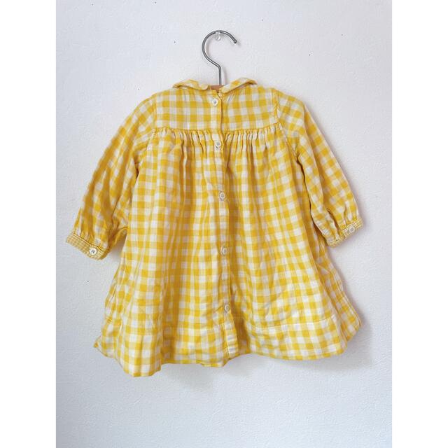 PETIT BATEAU(プチバトー)のプチバトー　黄色ギンガムチェックワンピース　74cm キッズ/ベビー/マタニティのベビー服(~85cm)(ワンピース)の商品写真