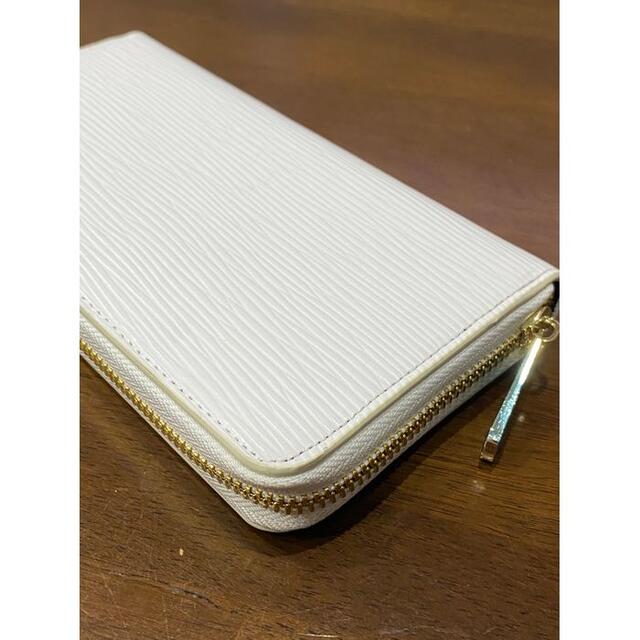 新品 高品質 牛革 長財布 エピ柄 ラウンドファスナー ホワイト