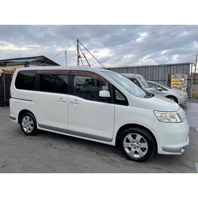 7万キロ台‼️‼️車検2年付‼️‼️32万円‼️‼️セレナ‼️‼️