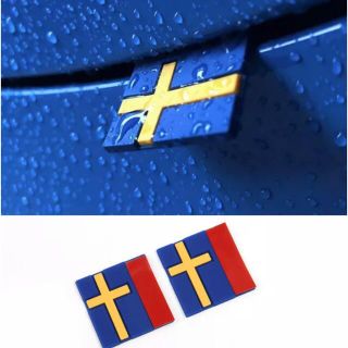 ボルボ(Volvo)の2個セット　スウェーデンフラッグ　シリコン製 シール(車外アクセサリ)