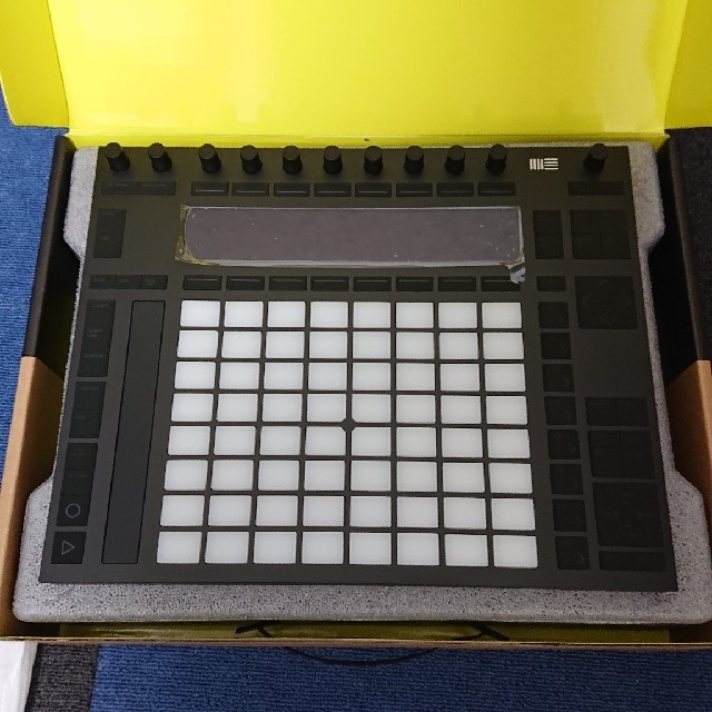 ABLETON ( エイブルトン ) / Push2 Live用コントローラー 楽器のDTM/DAW(MIDIコントローラー)の商品写真