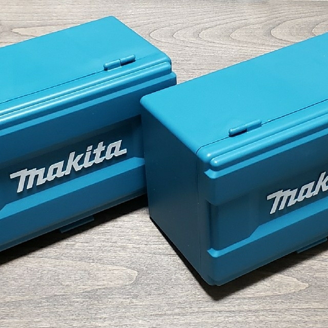 Makita(マキタ)のマキタ　マルチツール　ツールボックス　２個セット スポーツ/アウトドアの自転車(工具/メンテナンス)の商品写真