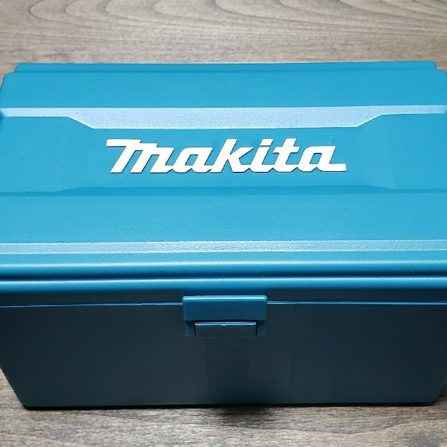 Makita(マキタ)のマキタ　マルチツール　ツールボックス　２個セット スポーツ/アウトドアの自転車(工具/メンテナンス)の商品写真