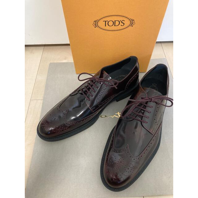 TOD'S(トッズ)の新品　TOD'S （トッズ）紳士用 ドレスシューズ　茶色　ブラウン メンズの靴/シューズ(ドレス/ビジネス)の商品写真