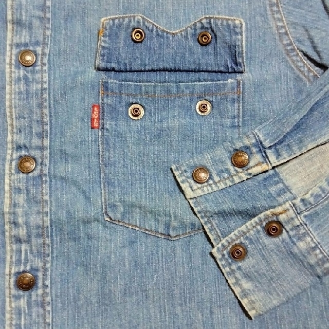 Levi's(リーバイス)の“Levi's/リーバイス”長袖シャンブレーシャツ ウエスタンシャツ#送料込み メンズのトップス(シャツ)の商品写真