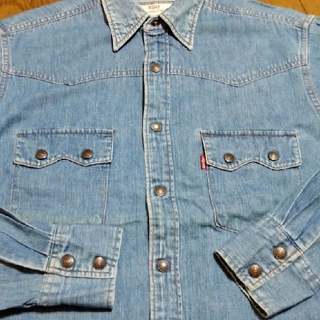 Levi's(リーバイス)の“Levi's/リーバイス”長袖シャンブレーシャツ ウエスタンシャツ#送料込み メンズのトップス(シャツ)の商品写真