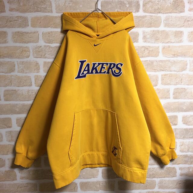 グッチ ☆激レア 美品☆【ナイキ 】(M)レイカーズ コラボ パーカー グッチ ☆激レア 美品☆【ナイキ 】(M)レイカーズ コラボ パーカー
