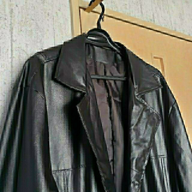メンズ ロング コート 革ジャン 風 レザー 黒  大きい 秋物 冬 メンズのジャケット/アウター(ステンカラーコート)の商品写真