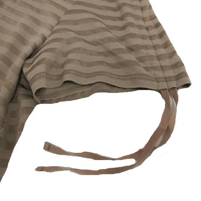 UNTITLED(アンタイトル)のアンタイトル UNTITLED カットソー 半袖 袖ギャザー絞り ボーダー ブラ レディースのトップス(カットソー(半袖/袖なし))の商品写真