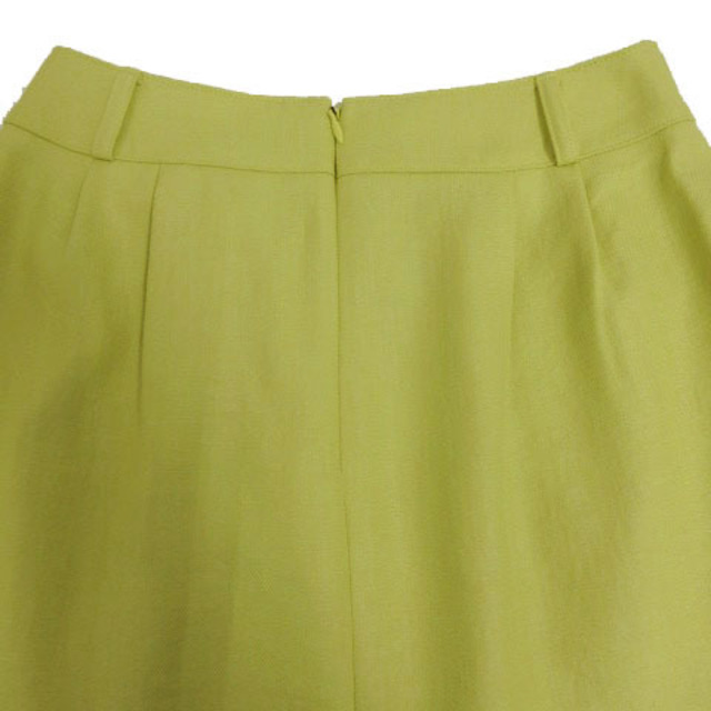 ketty(ケティ)のケティ KETTY スカート ひざ丈 タック入り グリーン系 黄緑 うぐいす色系 レディースのスカート(ひざ丈スカート)の商品写真