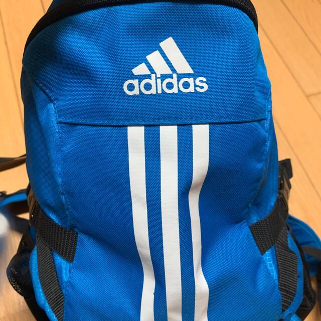 adidas(アディダス)のアディダス　リュック　ほぼ美品！ メンズのバッグ(バッグパック/リュック)の商品写真