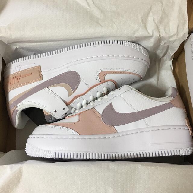 NIKE(ナイキ)のナイキ AF1 シャドウ ウィメンズシューズ NIKE AF1 SHADOW レディースの靴/シューズ(スニーカー)の商品写真