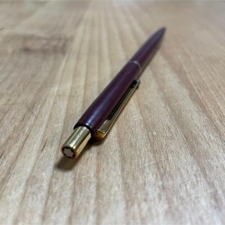 モンブラン(MONTBLANC)のモンブラン　MONTBLANC スリムライン　ボールペン　茶×金 ドイツ製(ペン/マーカー)