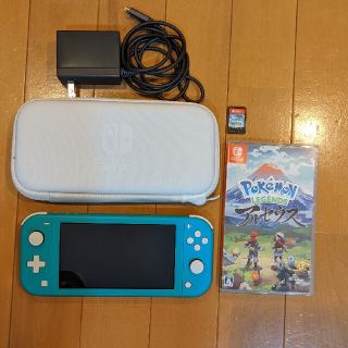 ニンテンドースイッチ(Nintendo Switch)の任天堂スイッチライト ターコイズ（ポケモンアルセウス・本体ケース付）(家庭用ゲーム機本体)