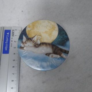 新品　ＣＲＥＡＭ　スチームクリーム　月に乾杯　ケース　わちふぃーるど　ダヤン　猫(ボディクリーム)