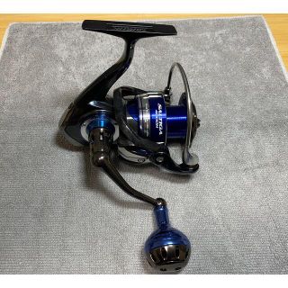 ダイワ(DAIWA)の美品　ダイワ ソルティガ　4000H DAIWA SALTIGA(リール)