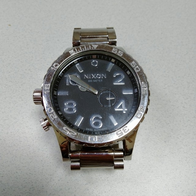選ぶなら NIXON ニクソン MINIMIZE THE 51-30 ハイポリッシュ 腕時計