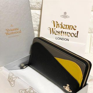 激レア 超美品　Vivienne Westwood 2つ折り財布