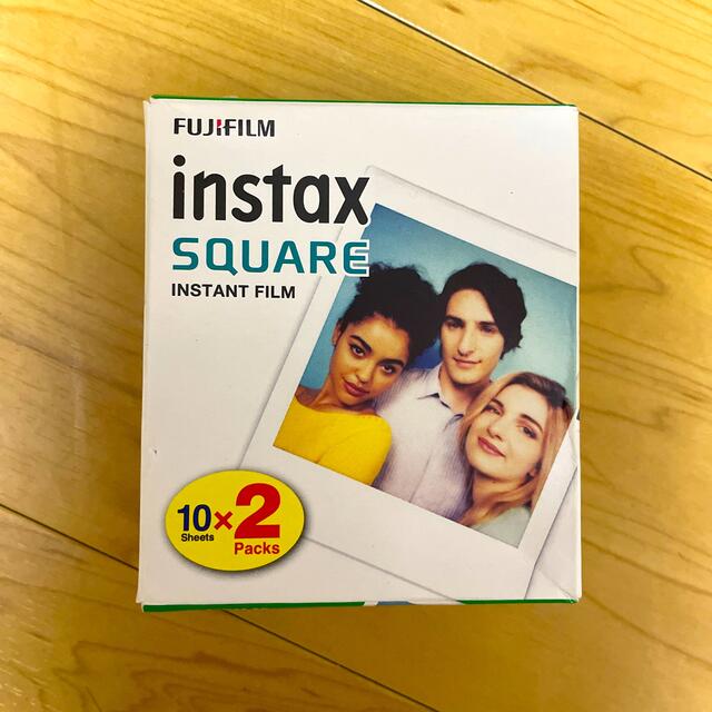 富士フイルム(フジフイルム)の富士フイルム スクエアフィルム 2本パック INSTAX SQUARE WW 2 スマホ/家電/カメラのカメラ(その他)の商品写真