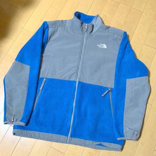 ザノースフェイス(THE NORTH FACE)のノースフェイス　フリース　アウター　青　(その他)