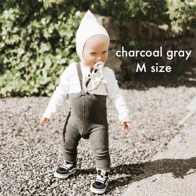 【charcoal gray・M】ベビー　ブレース付きタイツ　肩紐リブソックス キッズ/ベビー/マタニティのこども用ファッション小物(靴下/タイツ)の商品写真