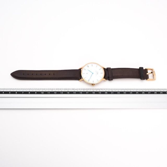 Daniel Wellington(ダニエルウェリントン)の《一点物》DW 腕時計 ホワイト デイト ピンクゴールド レザー ラウンド メンズの時計(腕時計(アナログ))の商品写真