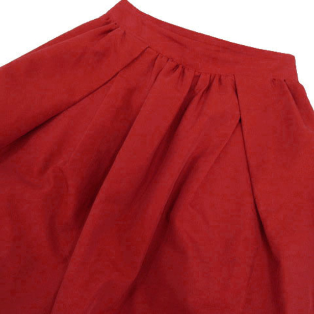 LUCA(ルカ)のルカ LUCA スカート ギャザースカート ひざ丈 レッド系 赤系 36 レディースのスカート(ひざ丈スカート)の商品写真