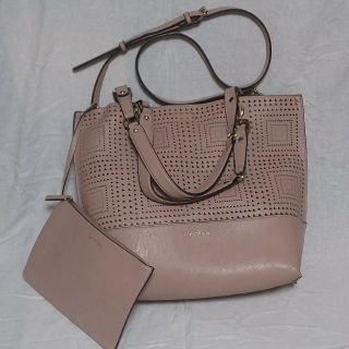 カルバンクライン(Calvin Klein)のCalvin Klein ショルダーバッグ(美品)(ショルダーバッグ)