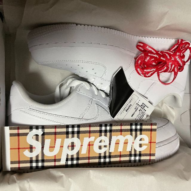 Supreme x NIKE Air Force1 Low　ホワイト