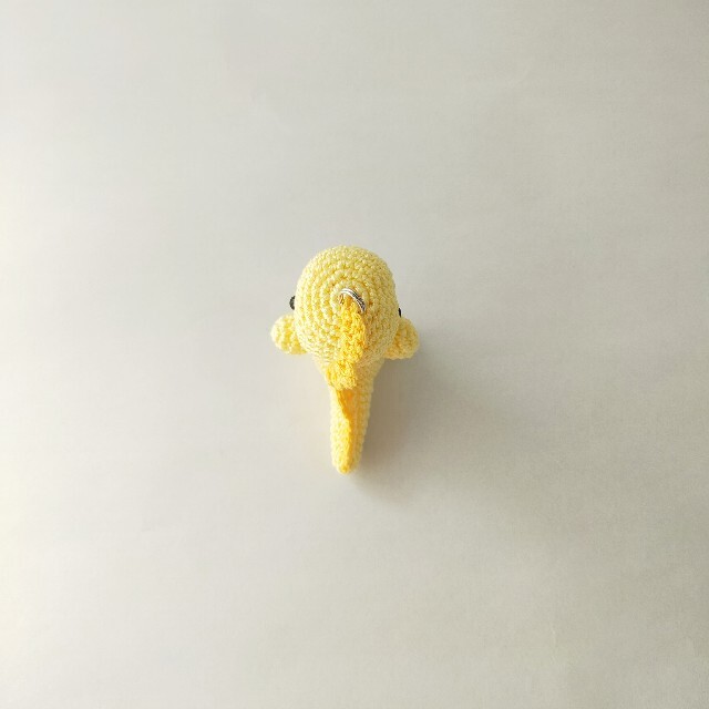 かいじゅうのあみぐるみ（黄色） ハンドメイドのぬいぐるみ/人形(あみぐるみ)の商品写真