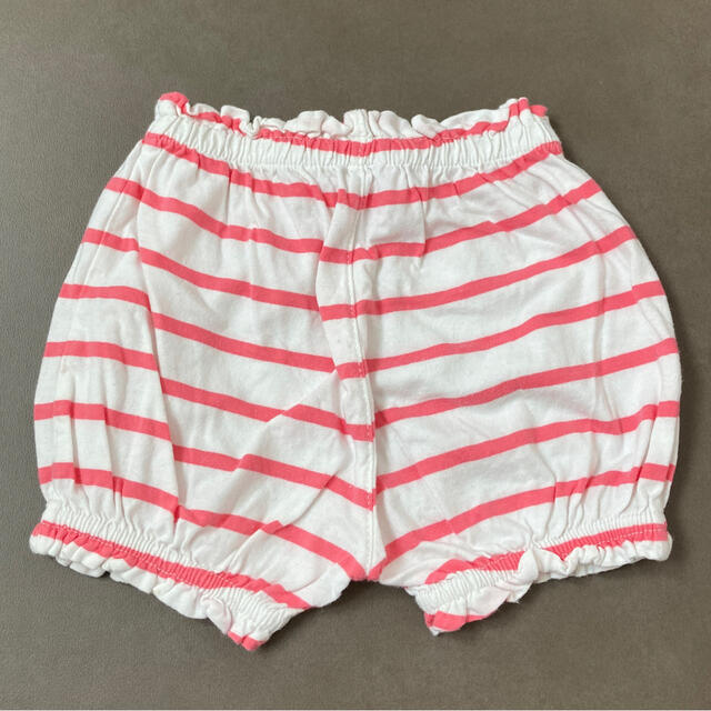 babyGAP(ベビーギャップ)の子供服　ベビー服　まとめ売り　2点セット　ショートパンツ キッズ/ベビー/マタニティのベビー服(~85cm)(その他)の商品写真