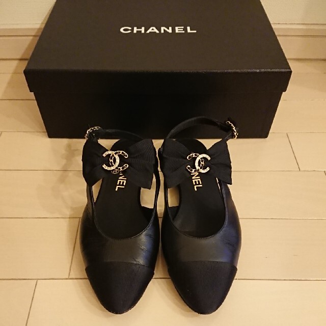 CHANEL(シャネル)のシャネル フラットシューズ レディースの靴/シューズ(バレエシューズ)の商品写真