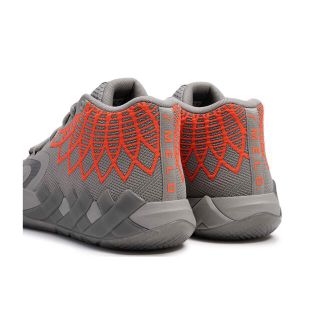 PUMA - ラメロ・ボール着用!新品正規品!27cm!PUMA MB.01の