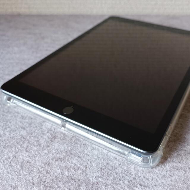 Apple - 【 simフリー端末】iPad 第9世代 (64GB) 10.2インチ グレーの