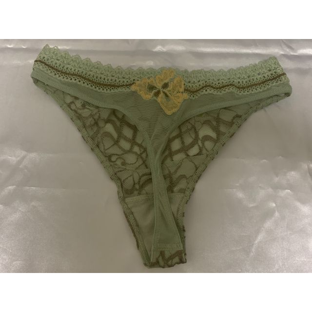 Simone Perele(シモーヌペレール)のAUBADEオーバドゥALHAMBRAタンガ単品 2 レディースの下着/アンダーウェア(ショーツ)の商品写真